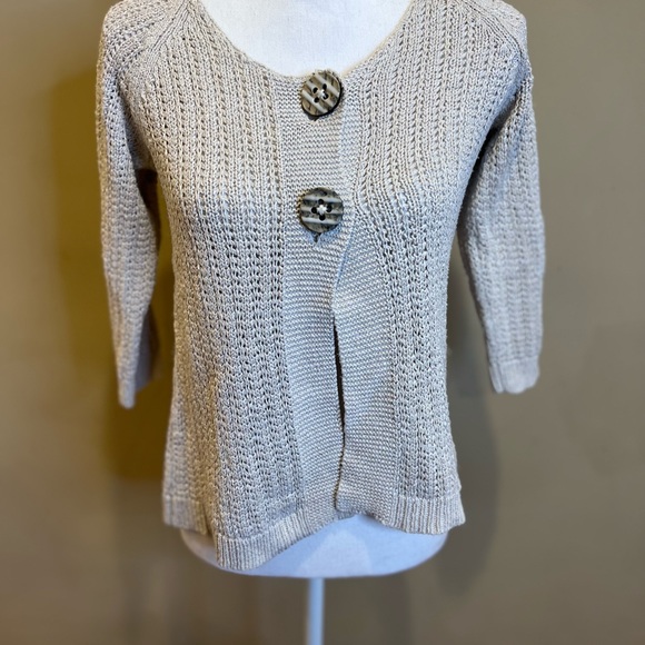 Chico’s Sweater Size Small silk blend two button open bottom cardigan Ivory - Picture 5 of 11